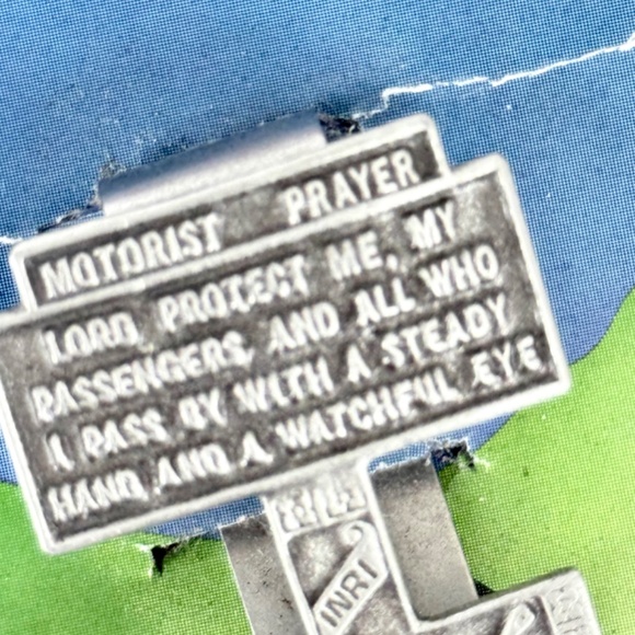 New w Tag Auto Car Visor Clip Crucifix Motorist Prayer Catholic CAMCO USA - Picture 4 of 9